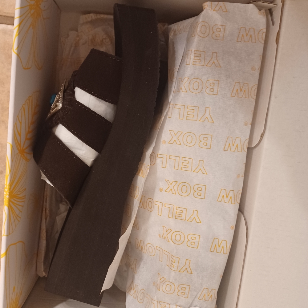 YellowBox Sandals - Picture 2 of 5